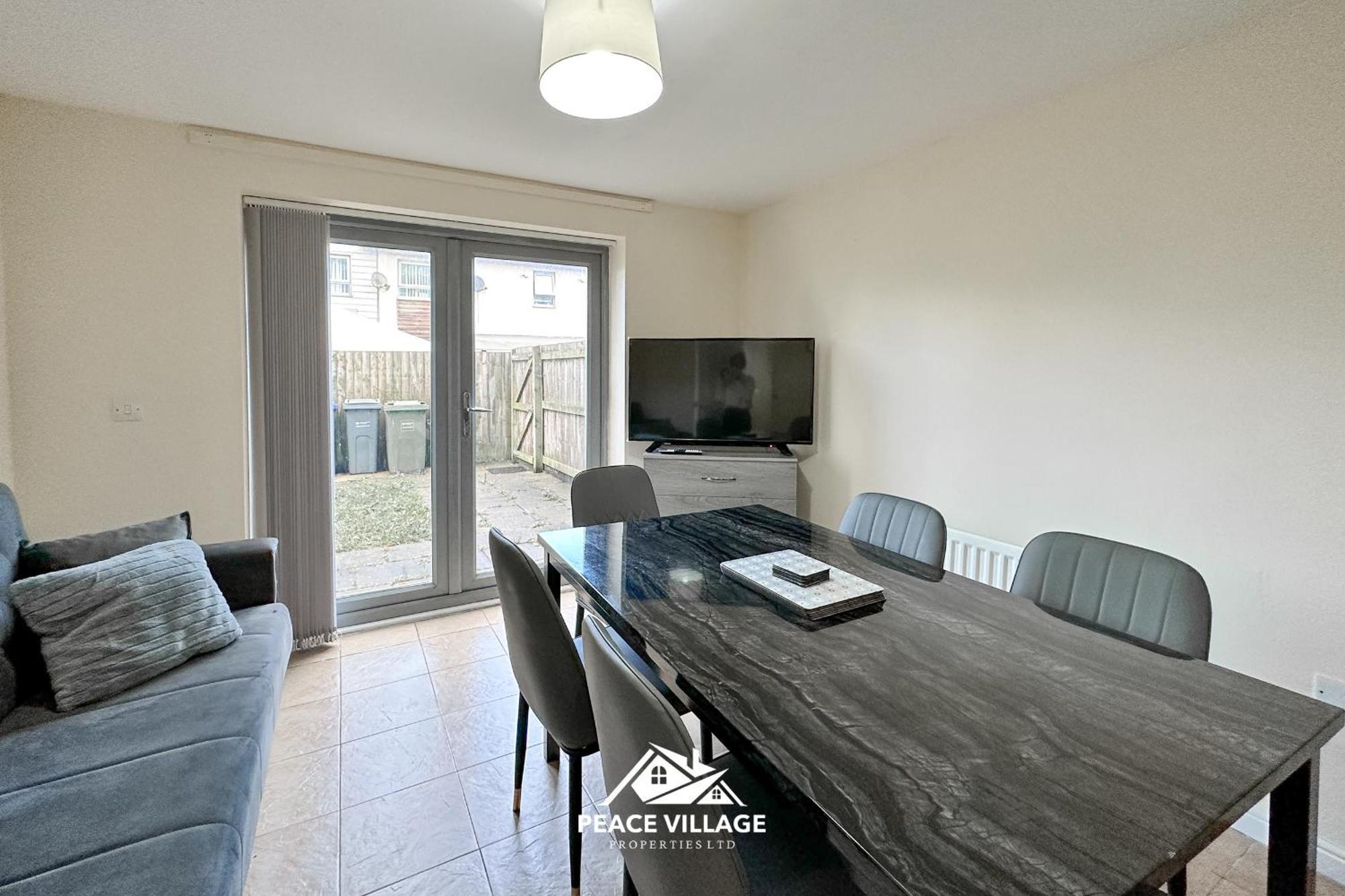 Holiday home Ashton Co-living - Private Self-cater *