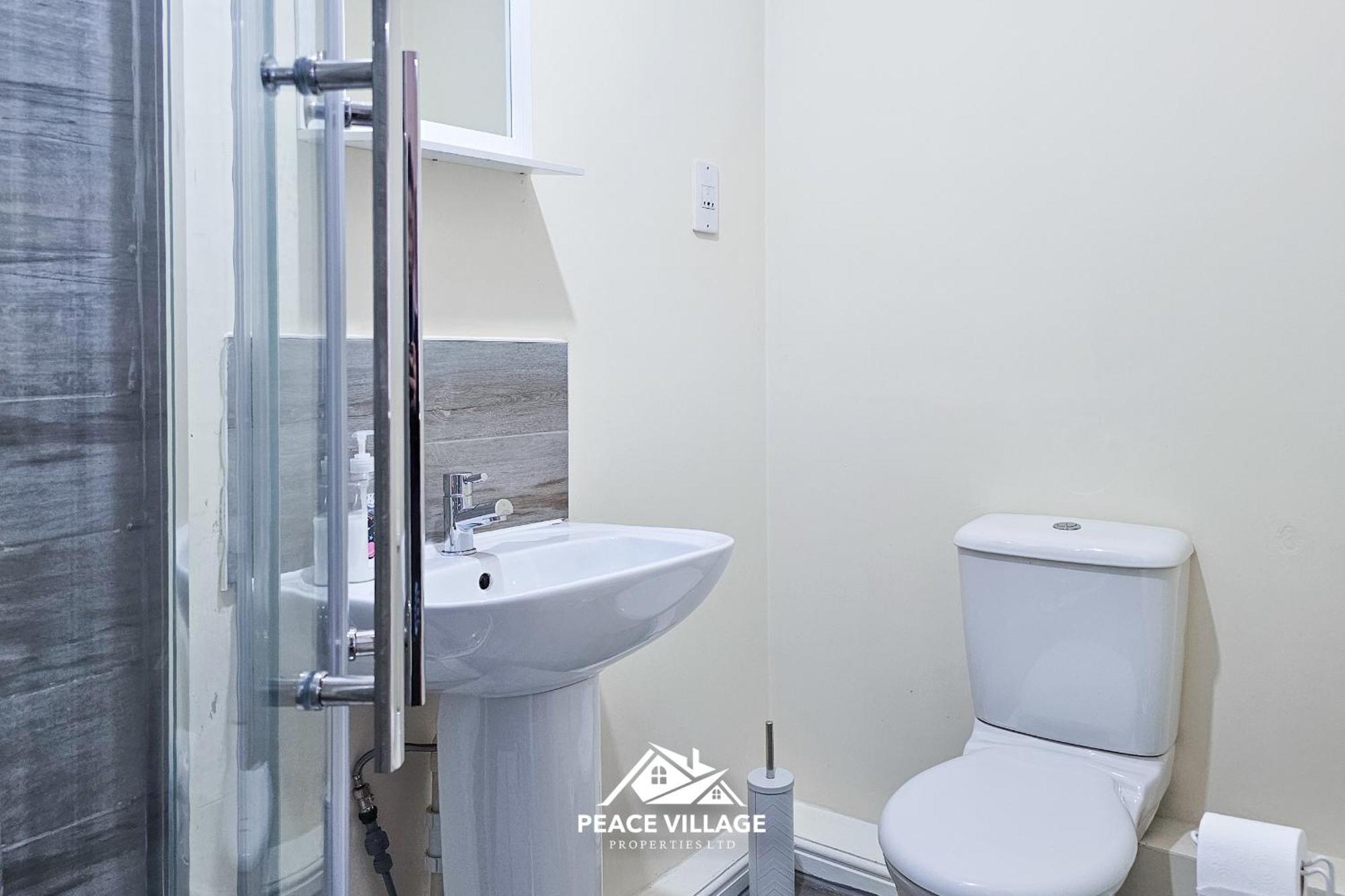 Holiday home Ashton Co-living - Private Self-cater